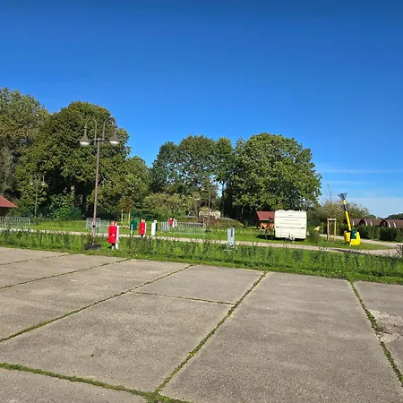 Schlaffass Auf Stellplatz Am Elbkrug 2 0