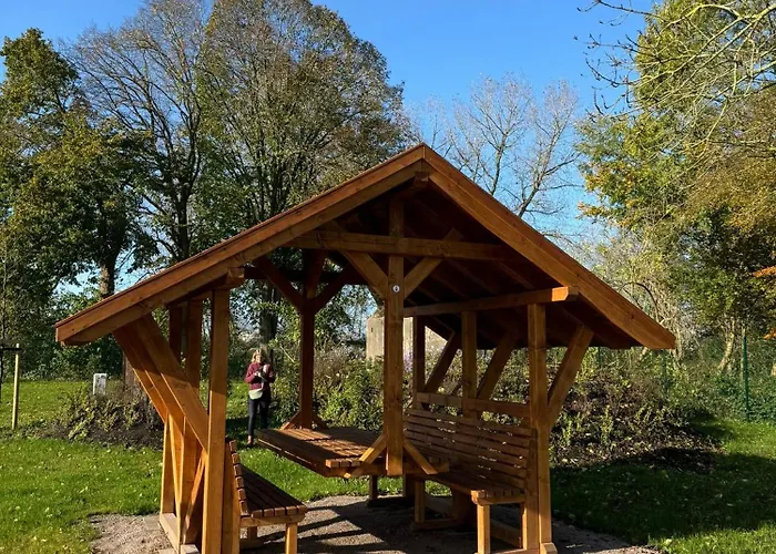 Schlaffass Auf Stellplatz Am Elbkrug 2 0 Campingplatz